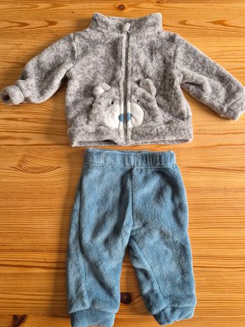 Ensemble tres chaud tex 9 mois