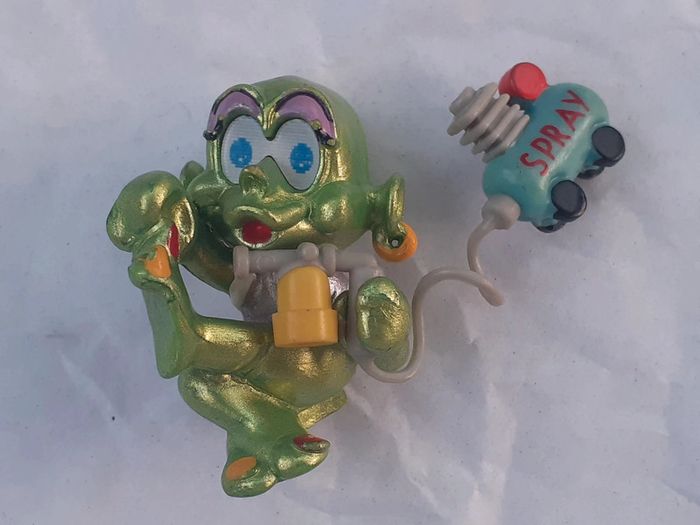🍫 personnages extra-terrestres verts kinder - photo numéro 4
