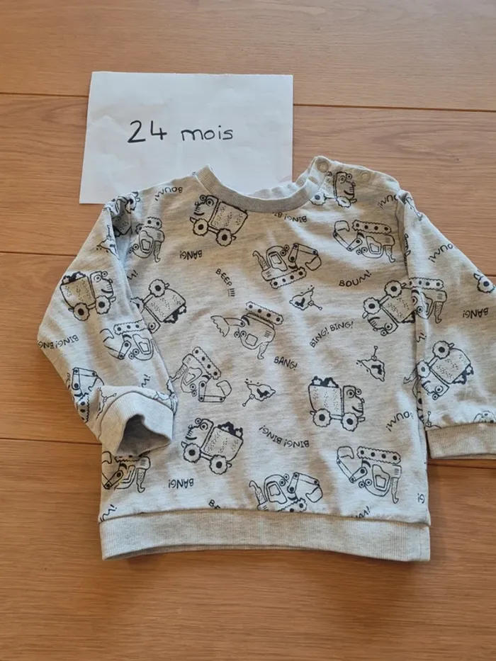 Pull 24 mois