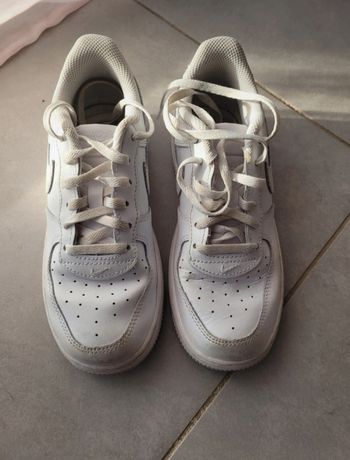 Baskets Air Force 1 blanche Nike 33,5