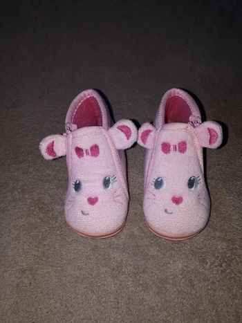 Chaussons bébé 18
