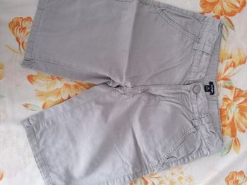 Short gris