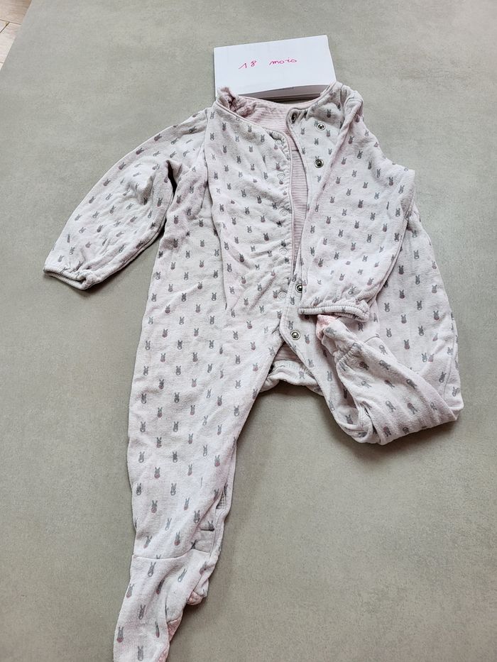 Lot 2 pyjamas 18 mois - photo numéro 2