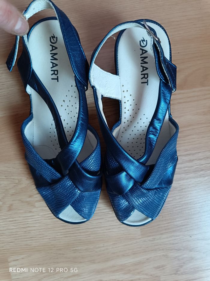 Ballerines marine Damart ouvertes P.38 - photo numéro 3