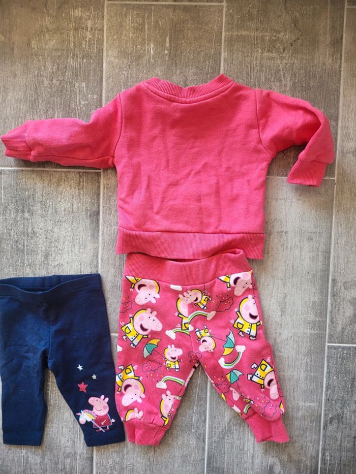 Ensemble survêtement chaud peppa pig 3mois - photo numéro 2