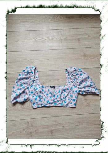 Crop top satiné fleurie zara