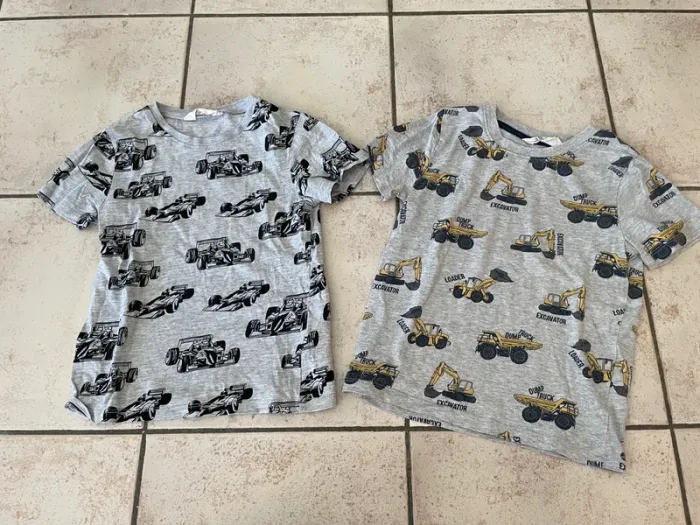 2 Teeshirts manches courtes 4-6ans H&M