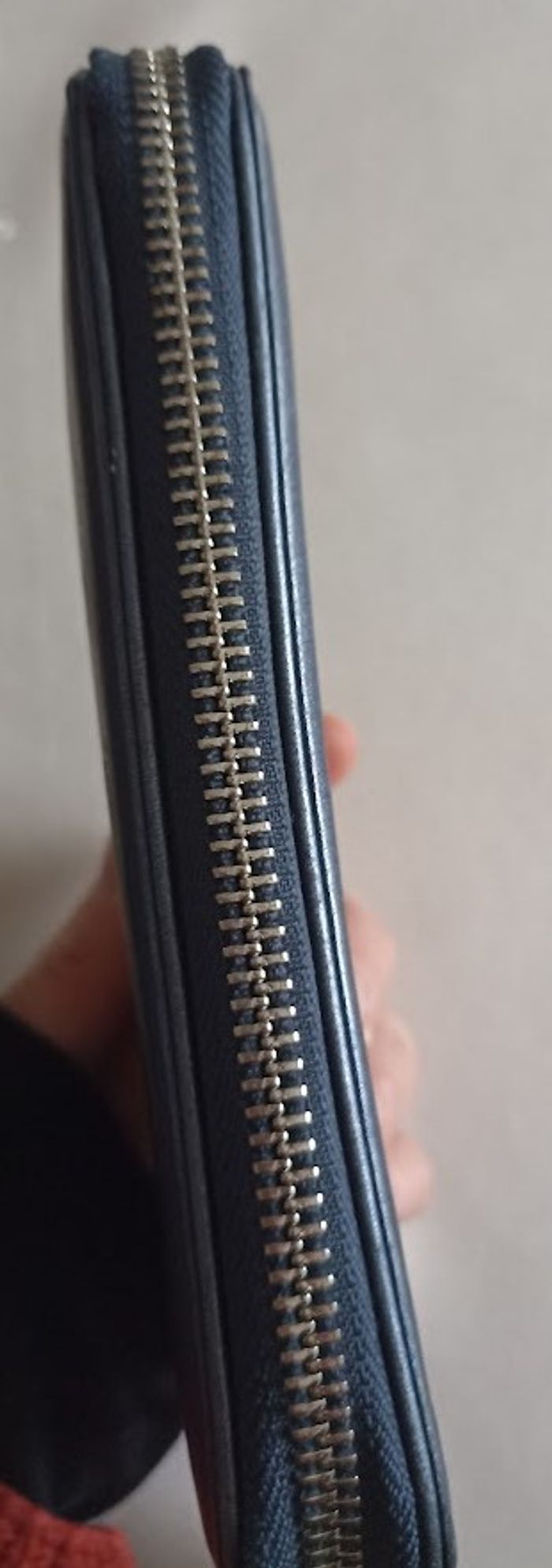 Portefeuille Zippé Swarovski en Cuir Marine - Clous/Strass & Intérieur Papillons! - photo numéro 4