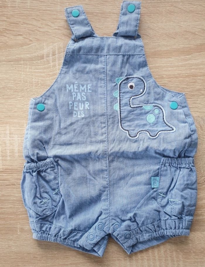 Ensemble salopette + tee shirt - photo numéro 2