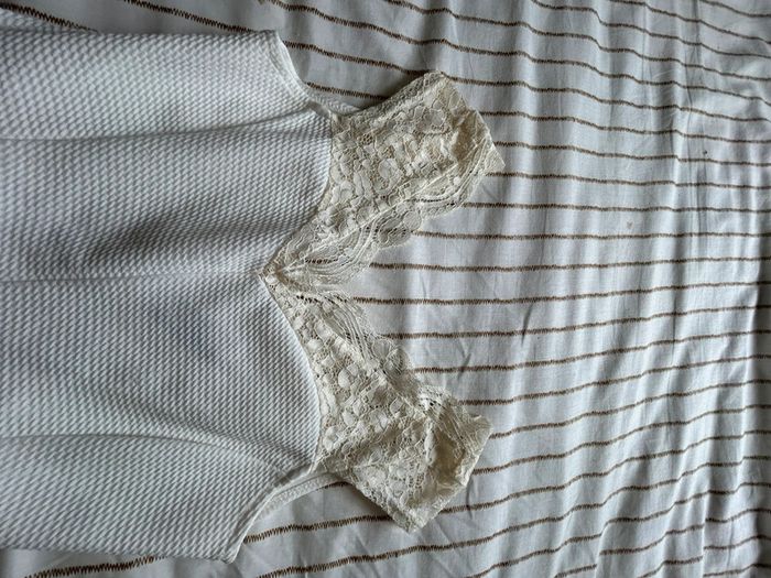 Top dentelle - photo numéro 3