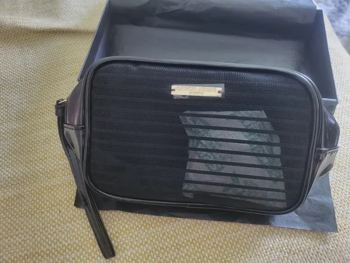 Trousse de toilette Giorgio Armani Parfums - photo numéro 2