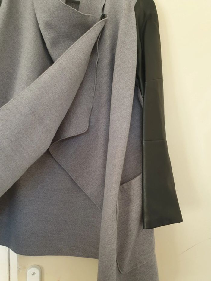 Manteau gris - photo numéro 2