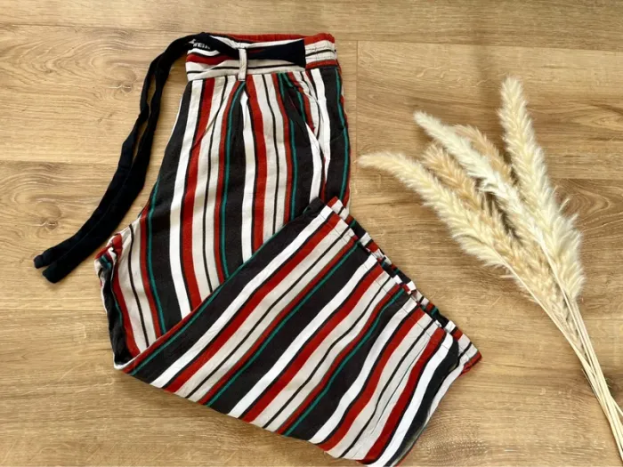 🌟 pantacourt fluide femme en S