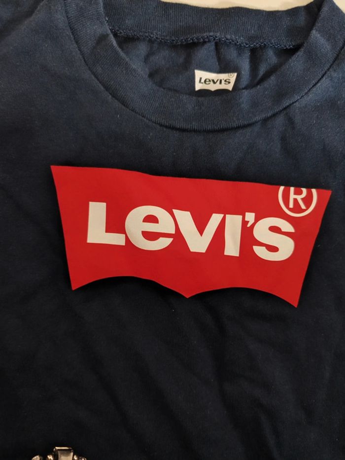 Tee shirt Levi's 18 mois - photo numéro 2
