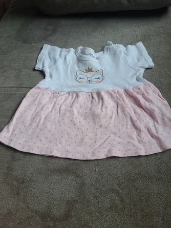 Robe manches courtes