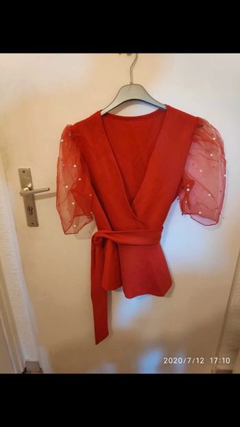 Haut cache coeur rouge organza perle peplum volant  taille 2xl