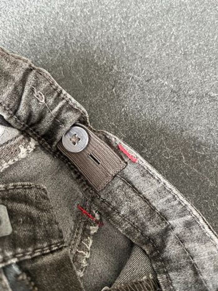 Jupe grise - photo numéro 9