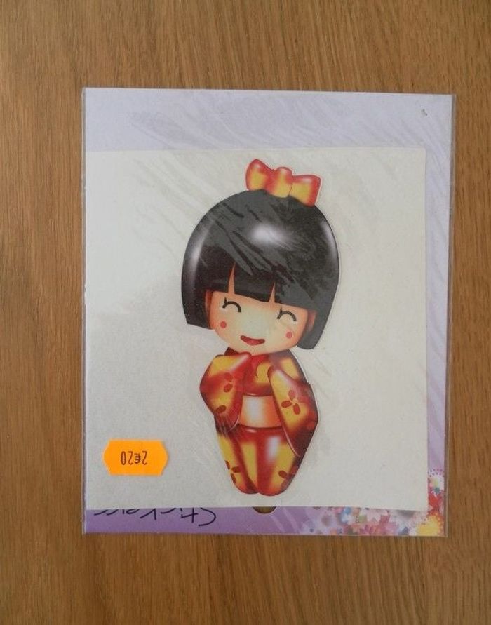 sticker poupée