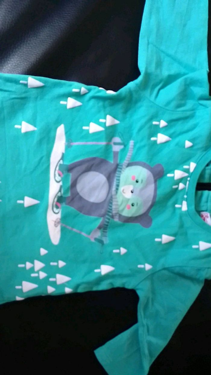 Tee shirt ours au ski - photo numéro 2