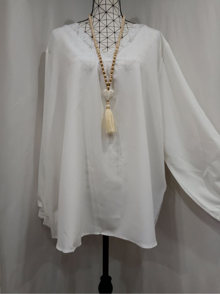Blouse élégante blanche en dentelle patchwork – grande taille femme (54), manches longues, chic et confortable - photo numéro 2