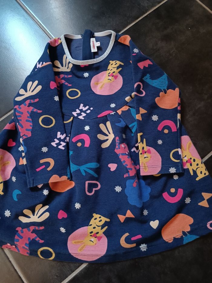 Robe  catimini 24 mois