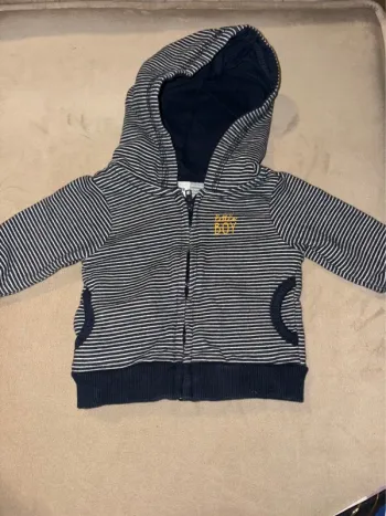 Veste à capuche