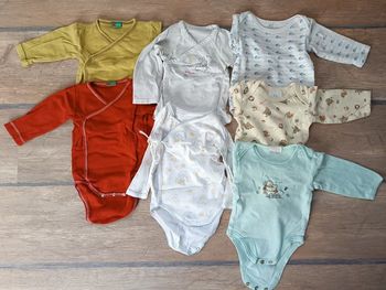 Lot bodies manches longues 6 mois