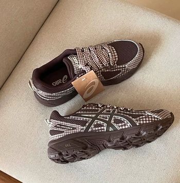 ASICS Story MFG. x Gel-Venture 6