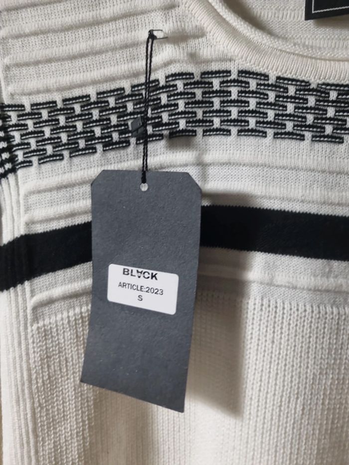 Pull classe côtelé - photo numéro 4