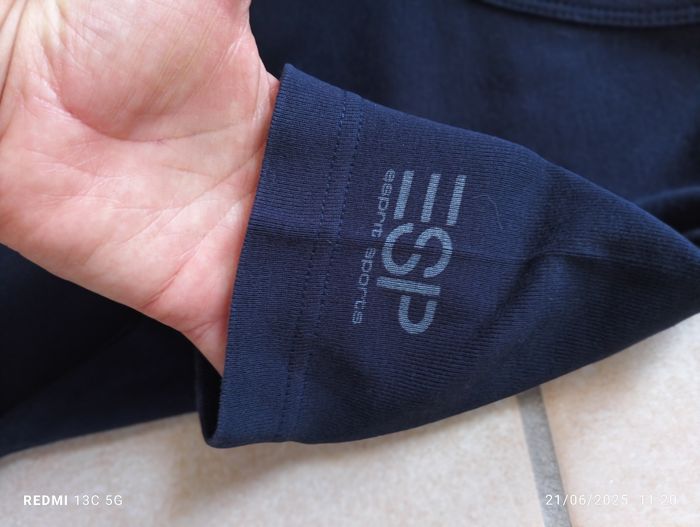 T-shirt Esprit taille M - photo numéro 4