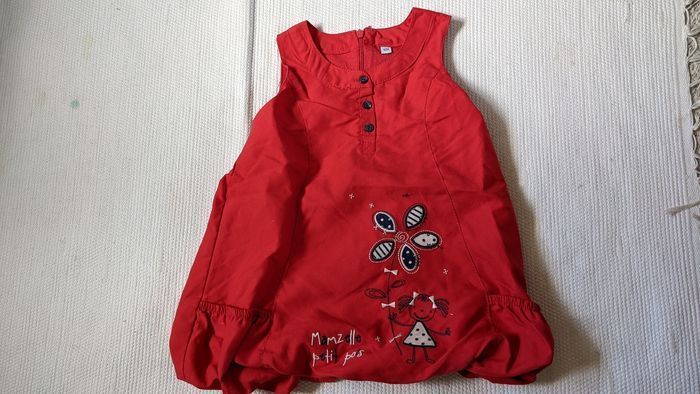 Ensemble robe rouge et t-shirt à pois 12 mois - photo numéro 3