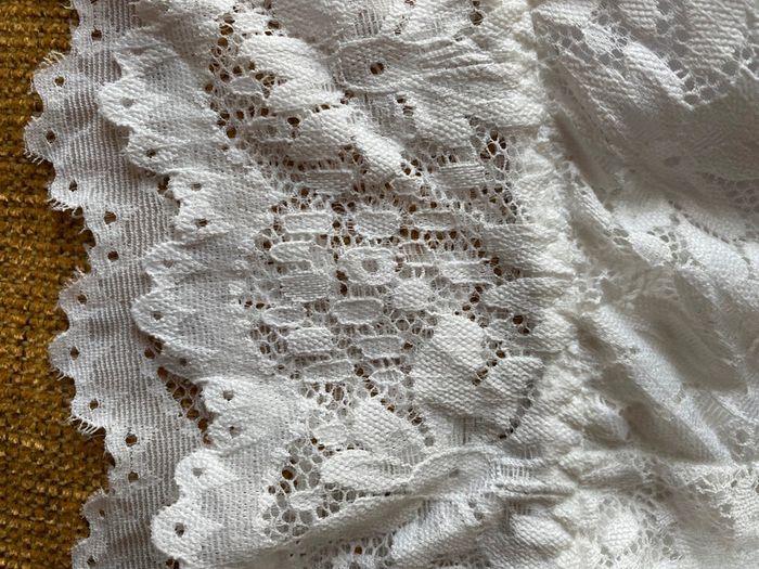 Bustier blanc à dentelle, taille XL - photo numéro 4
