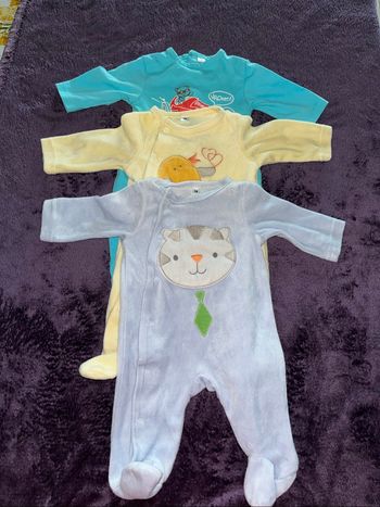 Lot 3 pyjamas bébé garçon taille 0 mois (naissance)