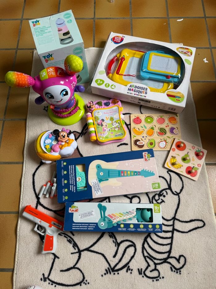 Lot de jouet - photo numéro 2