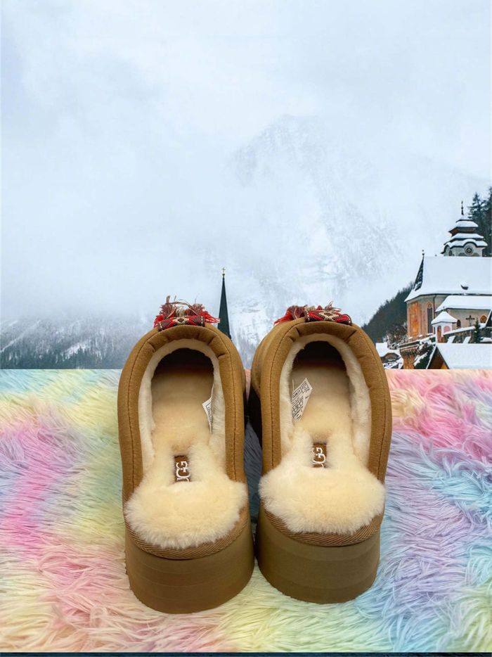 Pantoufles d'hiver UGG Tazzle, couleur châtaigne, pointure 37 - photo numéro 6