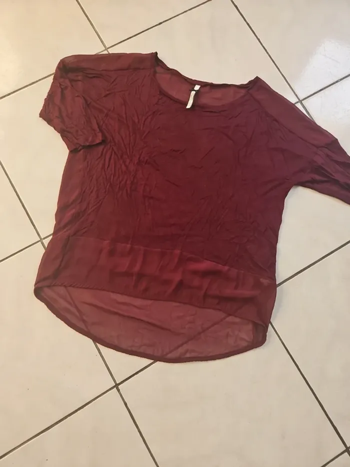 Haut femme / haut bordeau/ haut stradivarius