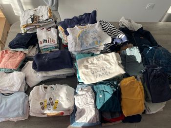 Gros lot 137 vêtements garçon 6 mois
