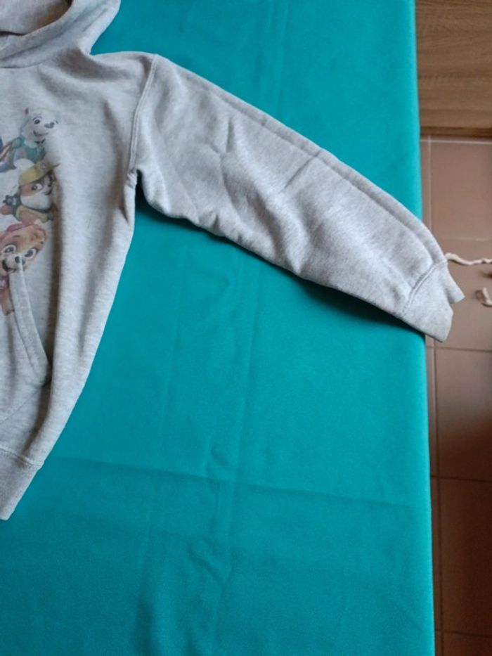 Pull à capuche poche devant paw patrol 7-8 ans - photo numéro 3