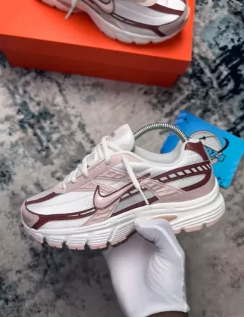 Nike Initiator Echo Pink