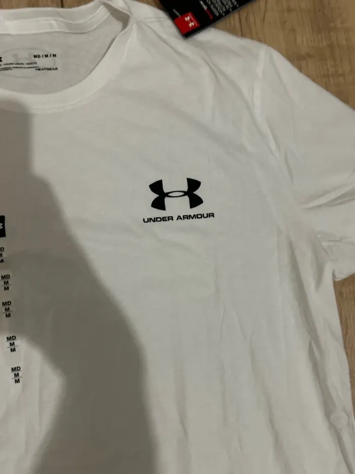 T-shirt blanc Under Armour blanc M - photo numéro 3