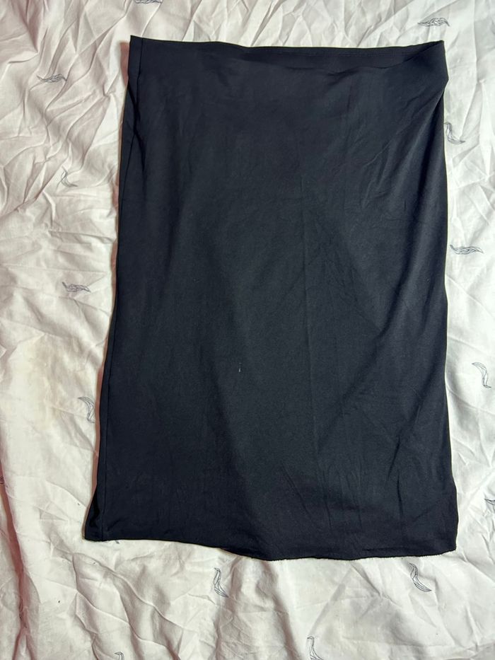 Jupe moulante - photo numéro 2