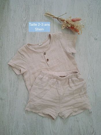 Ensemble 2 pièces Shein Taille 2 3 ans