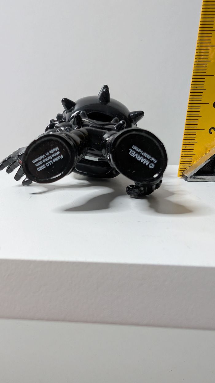 [Funko] Figurine Mystery mini's Venomized Iron Man 1/6 - photo numéro 3