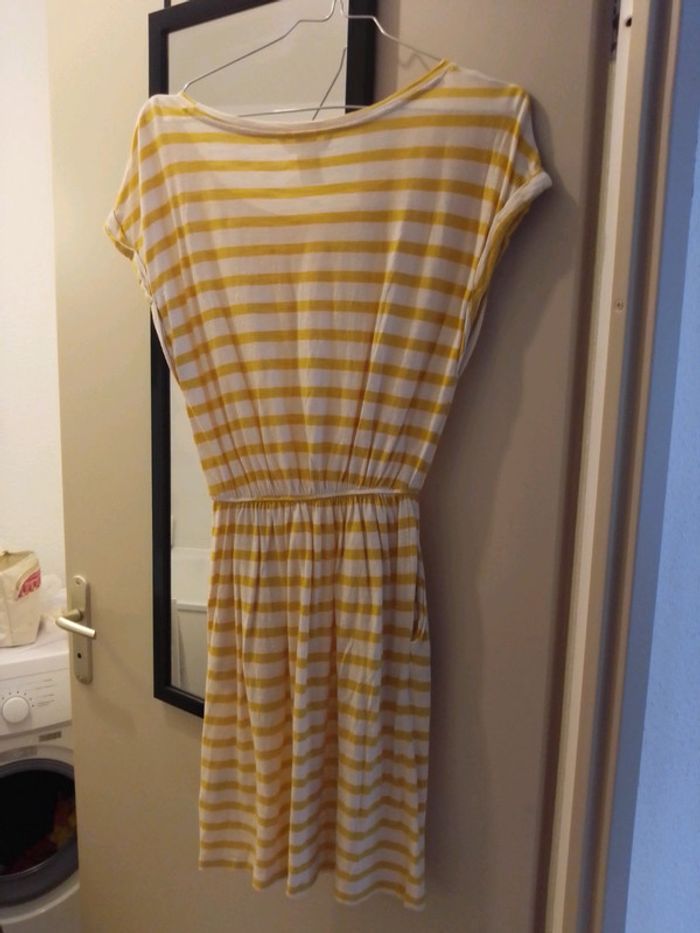 Robe à rayure - photo numéro 2