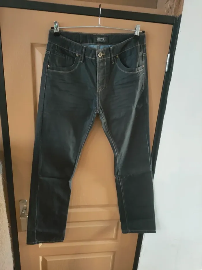 Jeans pour homme taille 33US giani5