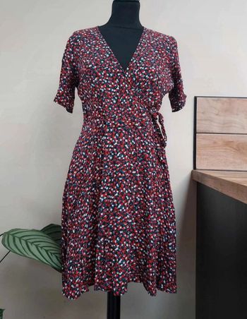 Jolie robe en viscose Monoprix Taille 36