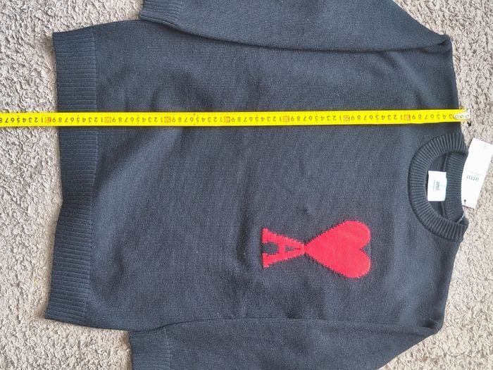 Pull ami paris taille S jamais porté - photo numéro 4