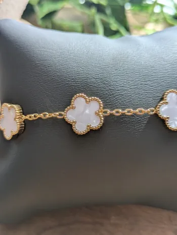 Bracelet trèfle blanc