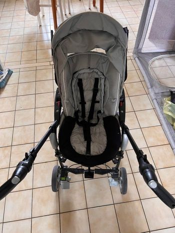 Poussette polyvalente