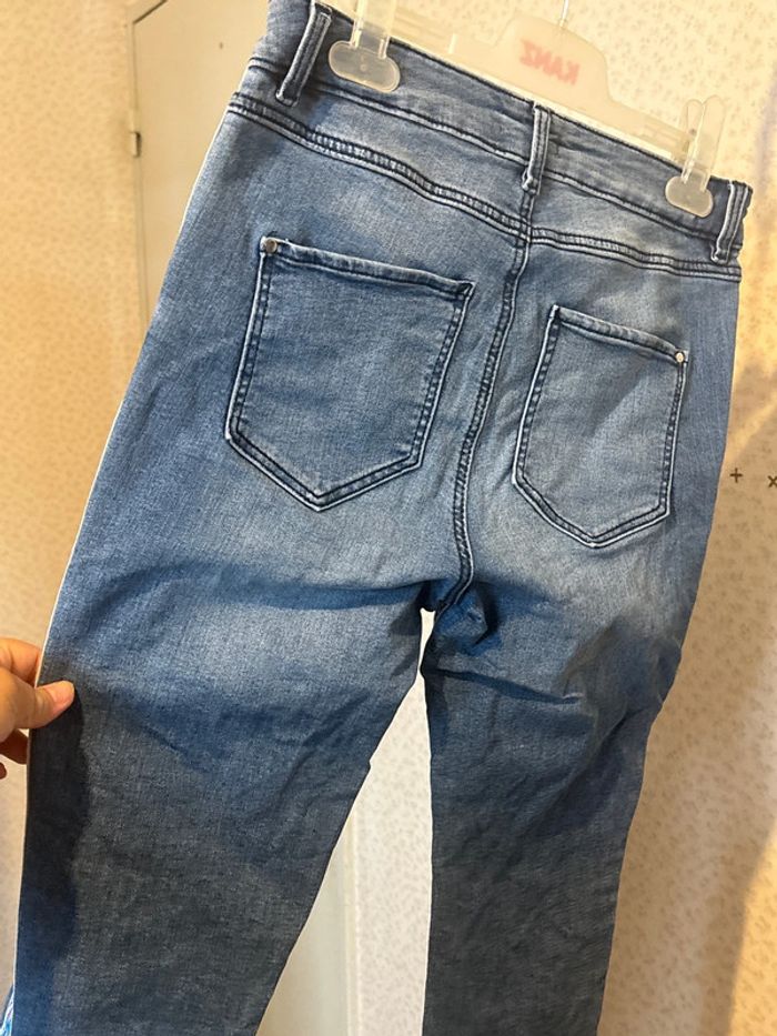 Jeans taille 36 sans étiquette voir mesures marque cache cache - photo numéro 4